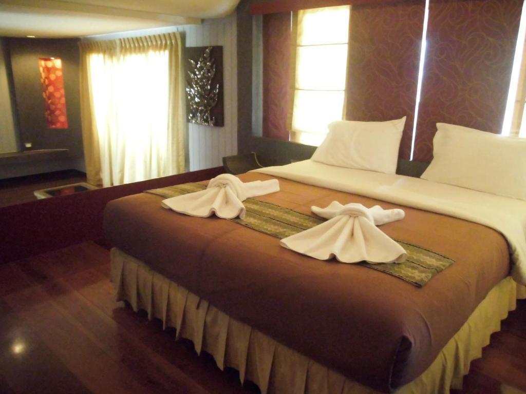 Hotel Baan Chalelarn HHQ Pokoj fotografie