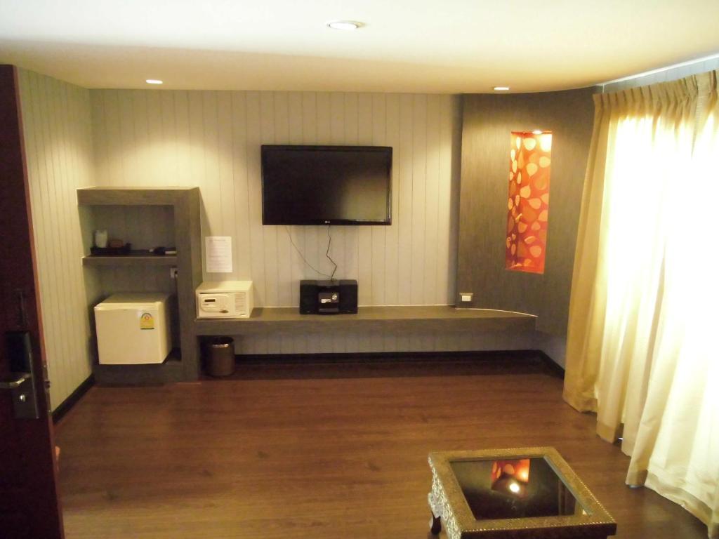 Hotel Baan Chalelarn HHQ Pokoj fotografie